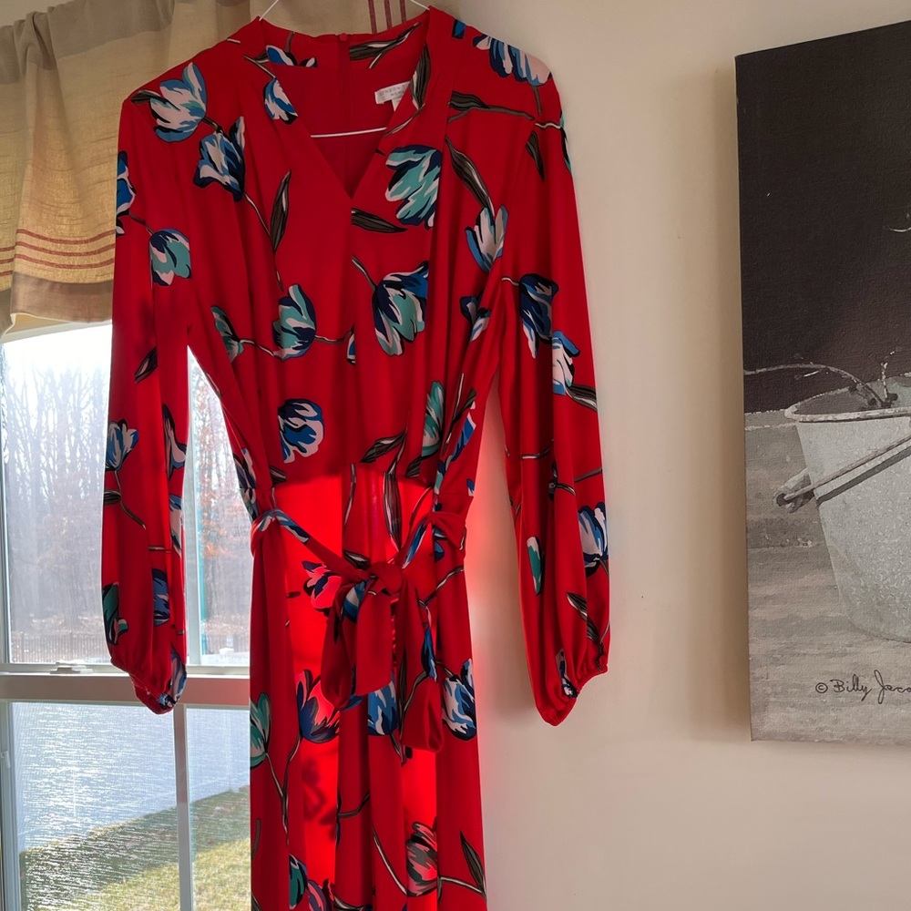 London Times dress, 14W, like new, perfect condition, stretchy and comfortable.